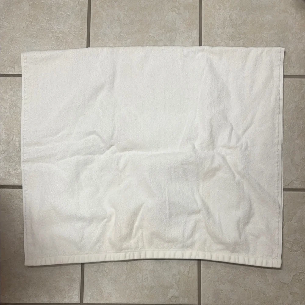 White Bath Towels With Colorful Embroidered Fish & Blue Border